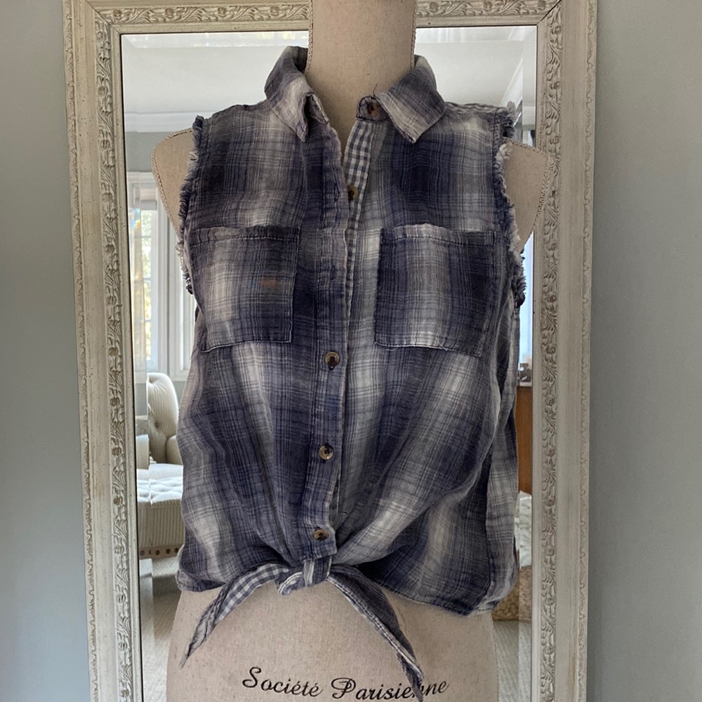 Flannel crop shirt